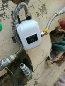 Automatic water pump controller and digital switch installation.